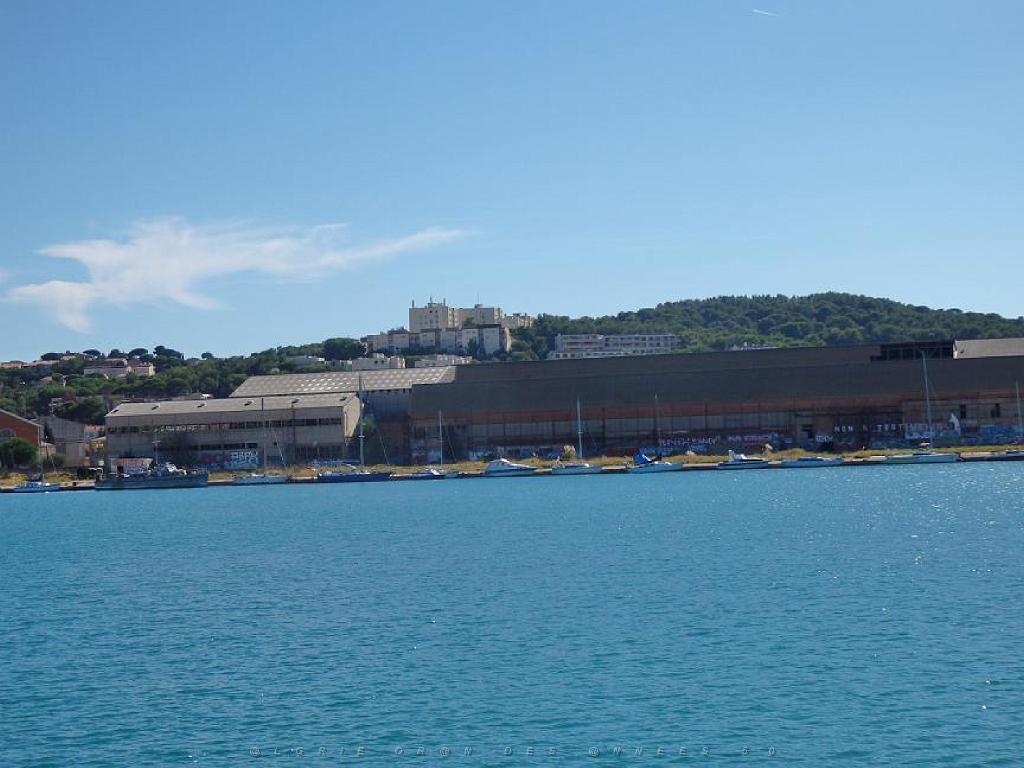 183 TOULON ET SA RADE (85).jpg